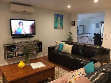 Holiday Home for 9 People in Cowes (Victoria), Bass Coast Shire, Photo 4