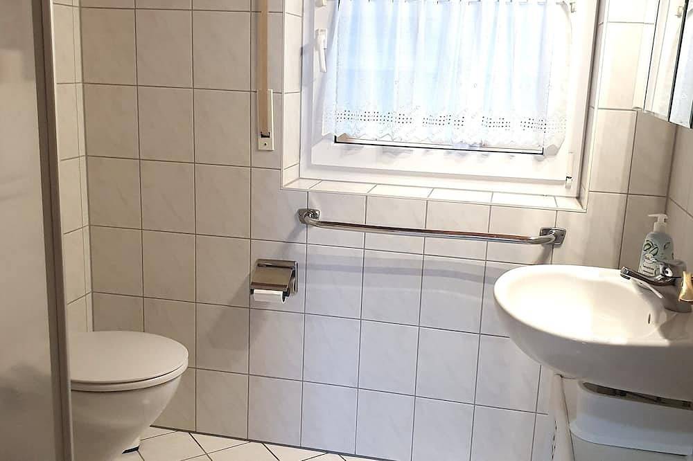 Ganze Wohnung, Ferien im Weingut im Naturgarten Kaiserstuhl, mit Blick auf die Weinberge wohnen in Endingen am Kaiserstuhl, Endingen