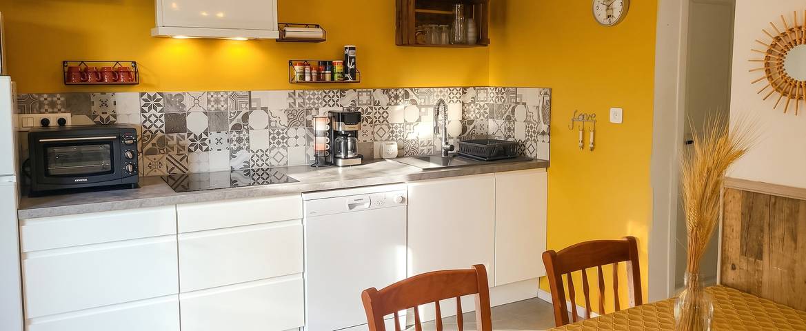 Acogedora Casa cerca de Pierrelatte - 40 m² con Jardín in Pierrelatte, Región de Nyons