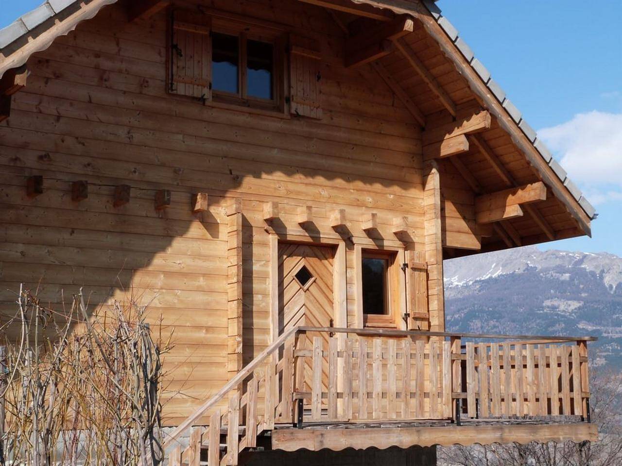 Chalet 'Montagne Pontis Face Écrins' avec Vue sur le Lac, Terrasse Privée et Wi-Fi in Pontis, Région de Barcelonnette