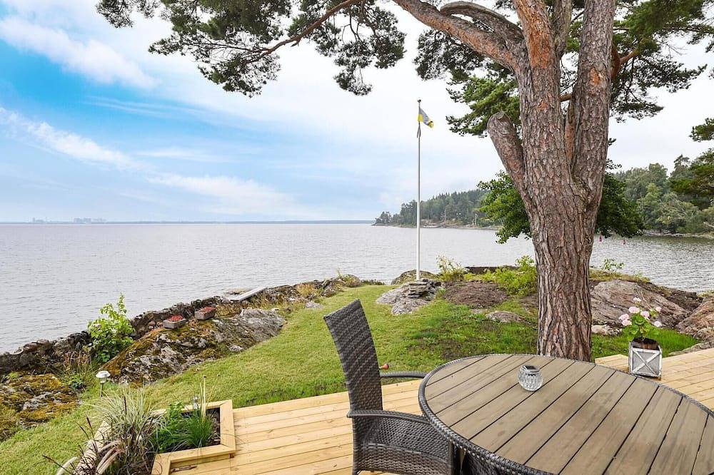 Schönes Haus mit 3 Schlafzimmern in. in Lidköping, Vänern