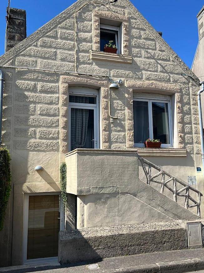 Location de vacances pour 4 personnes, avec terrasse et vue, animaux acceptés à Saint-Pol-de-Léon