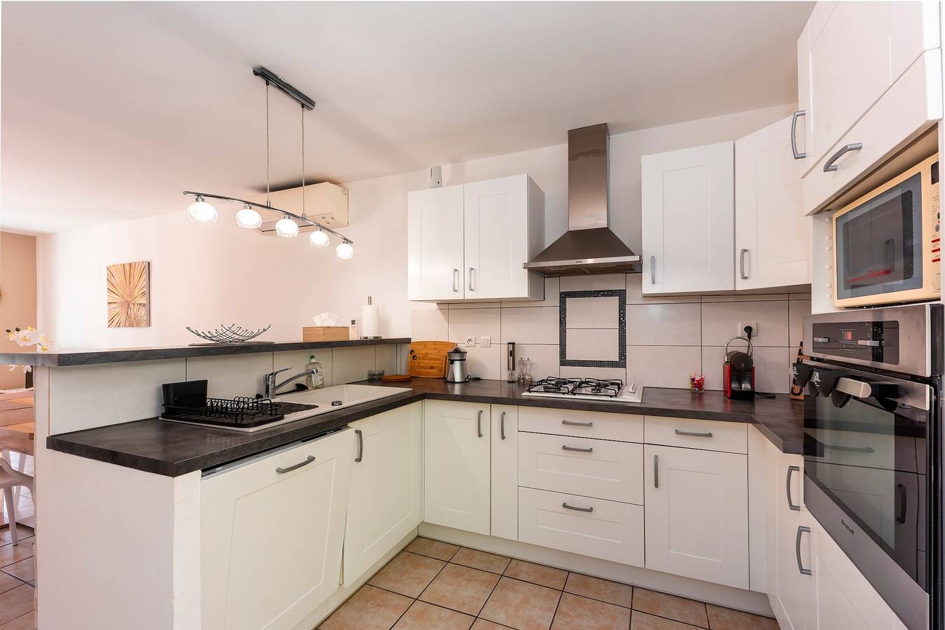 Ferienhaus für 8 Personen mit Terrasse in Sillans-la-Cascade, Brignoles Region