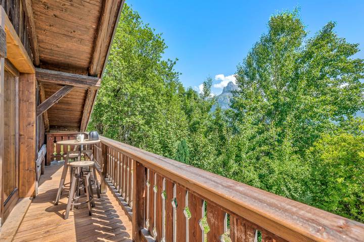 Chalet pour 5 personnes, avec balcon, adapté aux familles à Combloux - 2