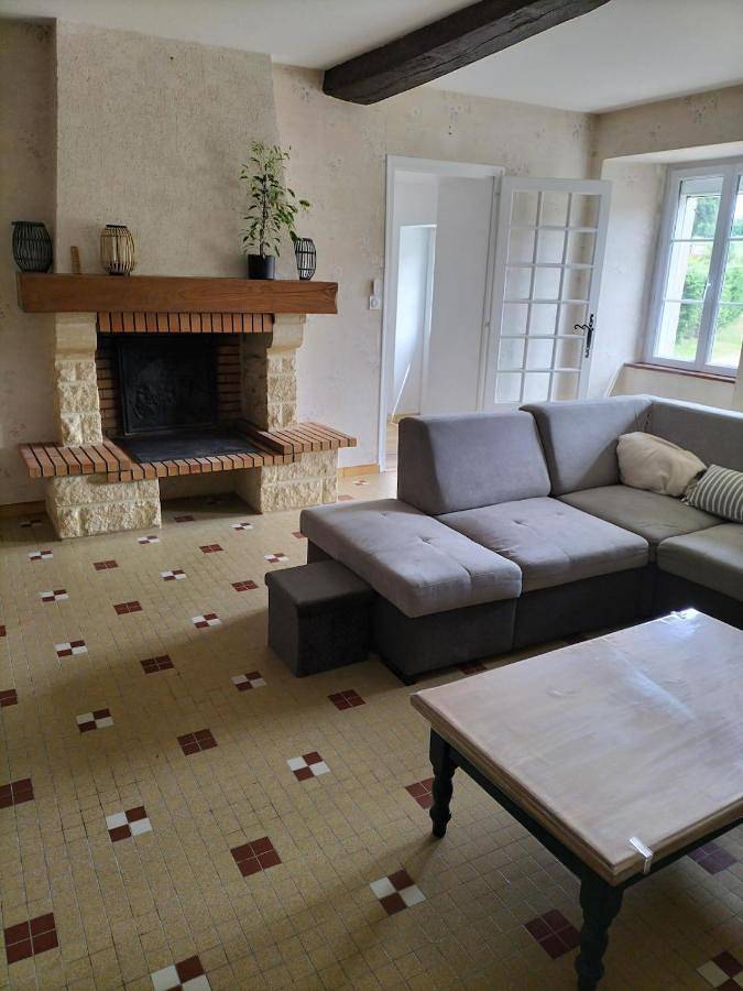 Location de vacances pour 8 personnes, avec vue et jardin à Chantonnay - 4