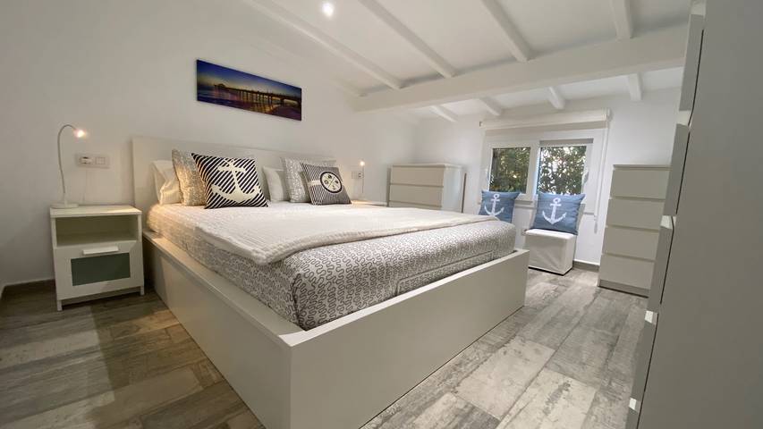 Casa de vacaciones para 6 personas, con jardín además de vistas y vistas al mar en Menorca - 4