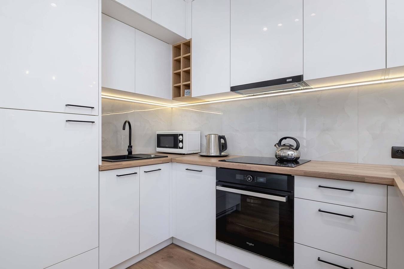Entire apartment, Pauli  ska 30   Krak  w   Spacious Apartment   Kazimierz in Kazimierz, Cracow