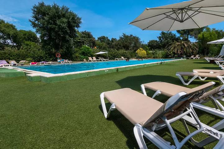 Mobil home pour 6 personnes, avec terrasse et piscine à Vall-llobrega - 4