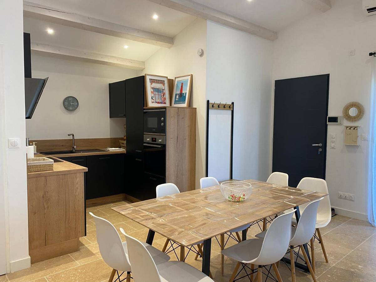 Maison moderne plain-pied 3 chambres jardin préau in La Rochelle, La Rochelle (Região)