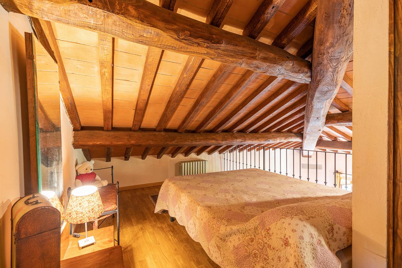 Agriturismo 'Borgo Dolci Colline Spa Granaio' con piscina in comune, terrazza privata e Wi-Fi in Castiglion Fiorentino, Provincia di Arezzo