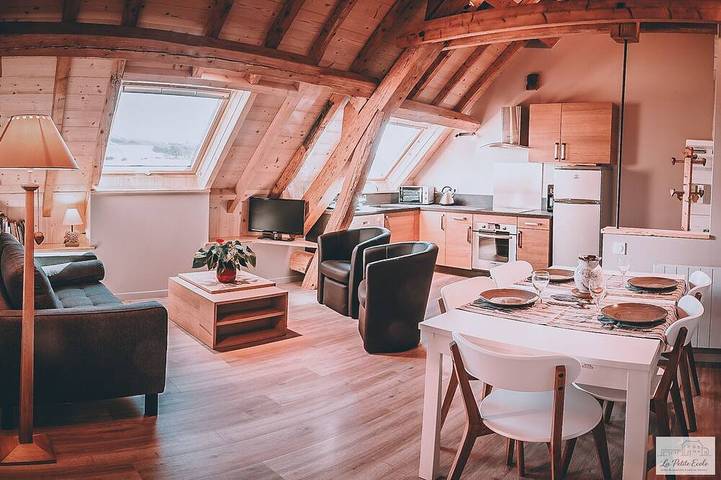 Chalet pour 5 personnes, avec piscine et terrasse à Lans-en-Vercors