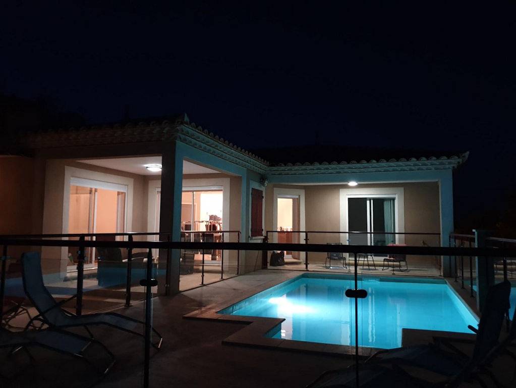 Villa Les Cigales avec "piscine privée" au cœur des Cévennes in Chamborigaud, Parc national des Cévennes