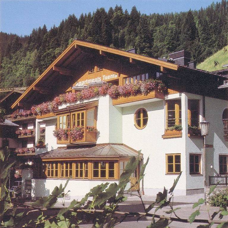 Ganze Ferienwohnung, App.-Kategorie Grandlspitz im Haus Tuenta in Dienten am Hochkönig, Pinzgau