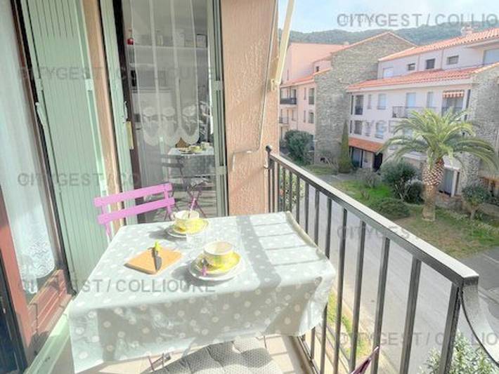 Ganze Wohnung, Klimatisierte Ferienwohnung mit Pool, Tennisplatz, Parkplatz, 200m zum Strand, für 4 Personen in La Côte Vermeille, Collioure