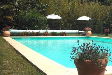 Gîte pour 4 personnes, avec jardin et piscine à Ventenac-Cabardès