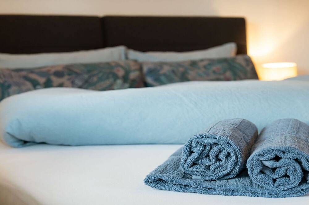 Ganze Wohnung, Die Ferienwohnung „Almenland“ verbindet alpine Eleganz mit modernem Komfort. in Wildschönau, Kaisergebirge
