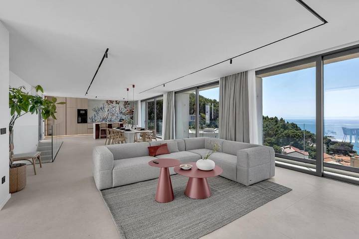 Villa pour 8 personnes, avec balcon ainsi que jacuzzi et jardin à Brela - 3