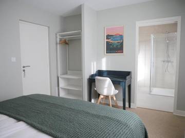 Chambre d’hôte pour 2 personnes, avec vue et jardin à Uhart-Cize