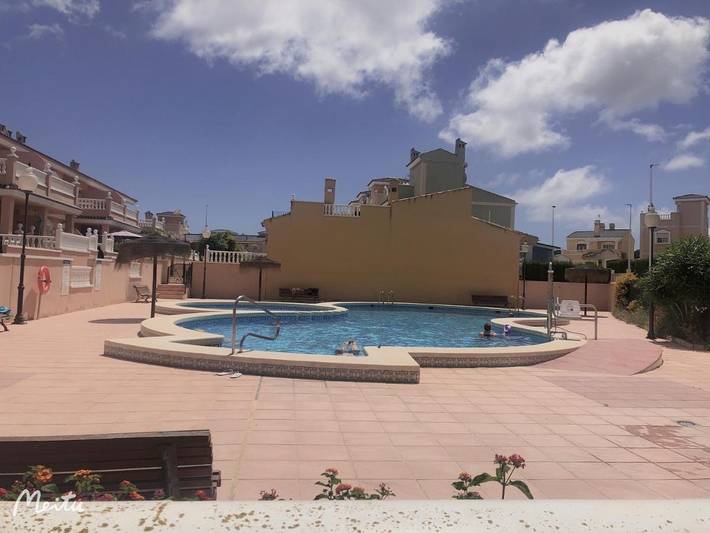 Casa rural para 6 personas, con jardín y vistas además de piscina para niños y piscina, Se admiten mascotas en Santa Pola - 3