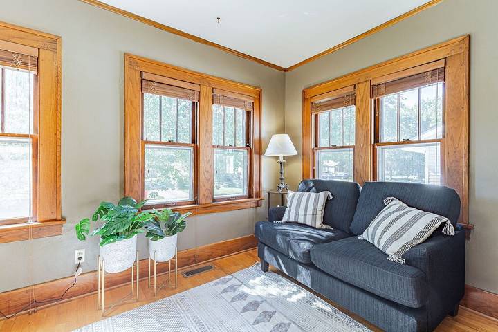 Location de vacances pour 10 personnes, avec jardin dans Champaign