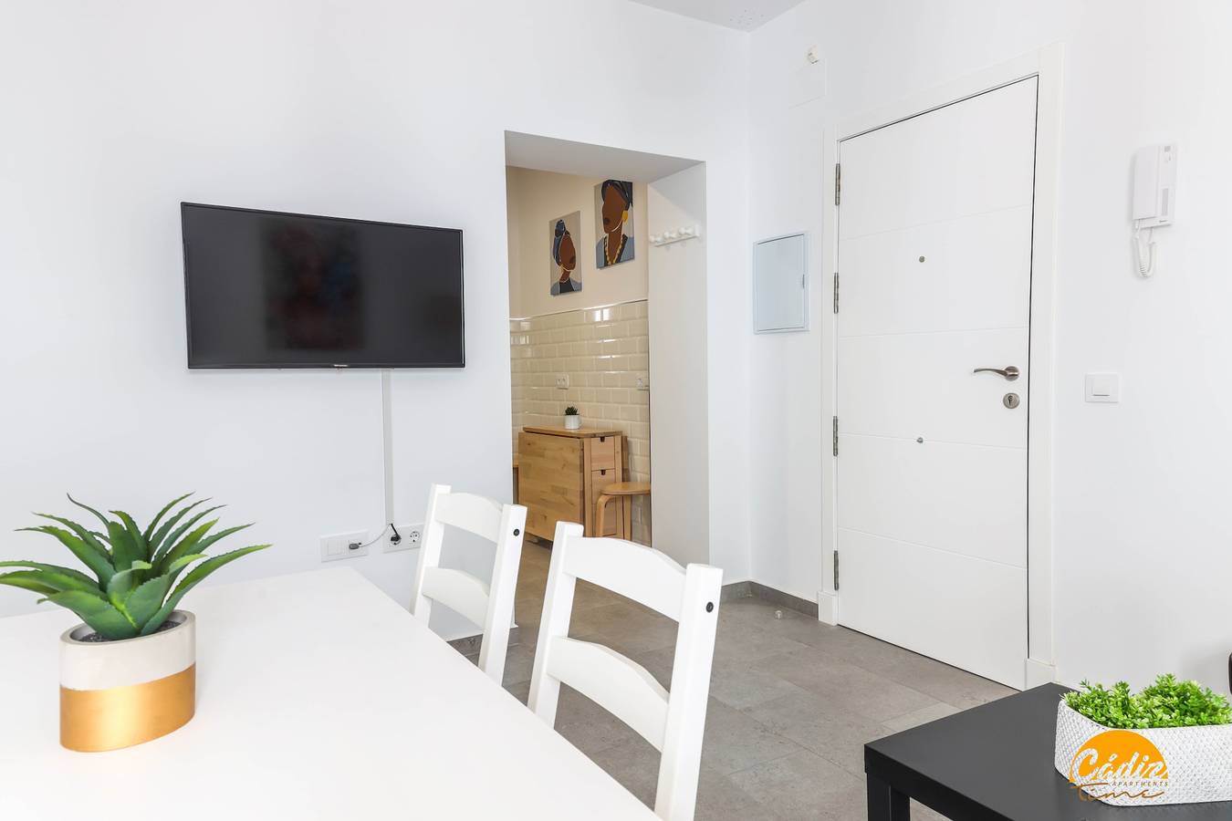 Entire vacation apartment, Casa Rehala Nisa by Cadiz Time in Cadiz Old Town, Cádiz