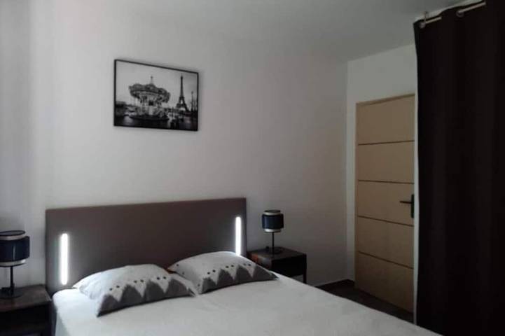 Location de vacances pour 4 personnes, avec piscine à Castagniers - 3