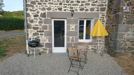 Gîte pour 4 personnes, avec terrasse à Saint-Ours