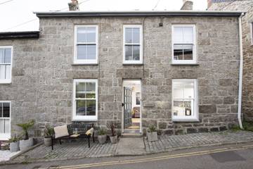 Holiday Apartment for 4 People in Mousehole, Cornwall, Photo 3