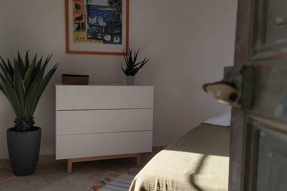 Mazet des Tuileries - A pocos kilómetros del Pont du Gard in Meynes, Region de Nimes