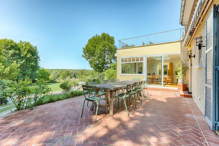 Villa für 8 Personen, mit Balkon und Garten sowie Whirlpool in Disneyland Paris - 4
