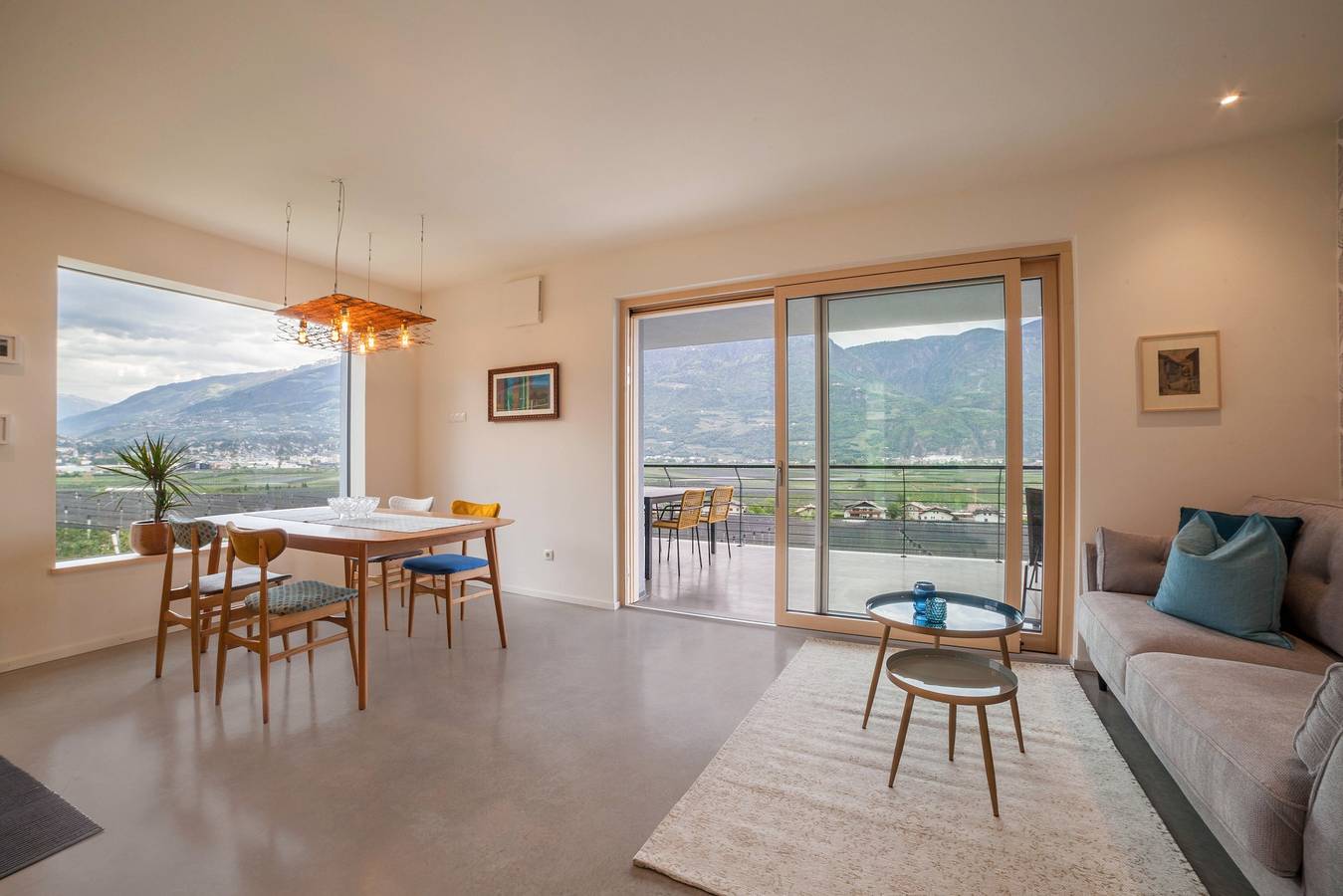 Ganze Wohnung, Ferienwohnung Das Eckige mit Bergblick, Wlan, Garten und Terrasse in Baslan, Tscherms