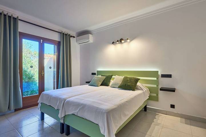 Ferienhaus Toni i na Bel, wundervollem Weitblick zum Meer, Pool, Wifi und Klima in s'Horta, Felanitx
