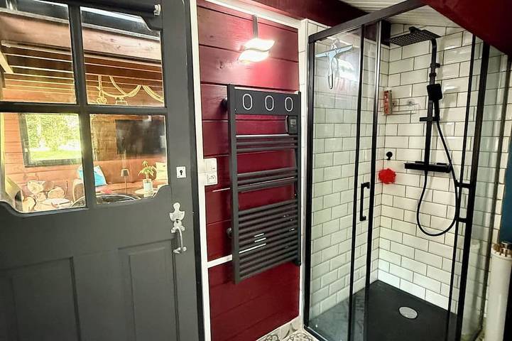 Gîte pour 5 personnes dans Plage Du Men Armor - 4