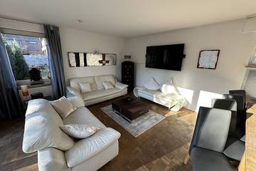 Villa für 12 Personen, mit Sauna und Balkon sowie Garten, mit Haustier in Düsseldorf und Umgebung