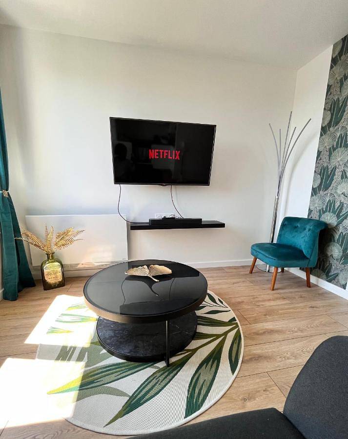 Appartement entier, One-Bedroom Apartment in Meaux, Seine-et-Marne