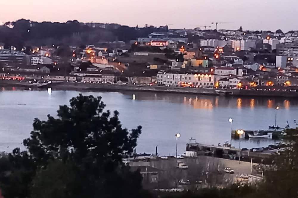 Casa Mira Douro amazing views to the Douro river. in Canidelo, Porto Distrikt