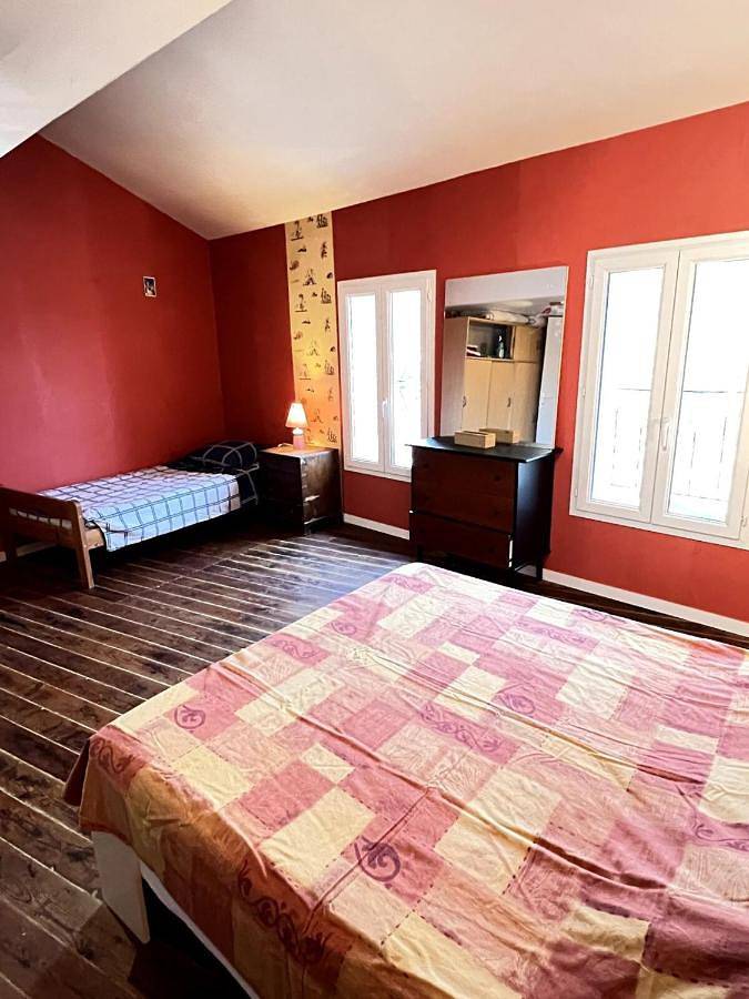 Location de vacances pour 7 personnes, avec jardin ainsi que vue et terrasse à Vingrau - 3
