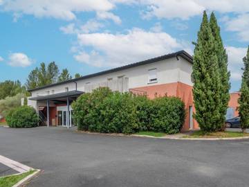 Location De Vacances pour 6 Personnes dans Rivières, Région d'Albi, Photo 3
