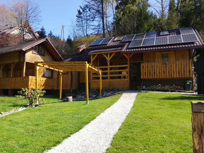Apartament wakacyjny dla 8 osób, z Balkon i Taras oraz Jacuzzi i Ogród w Malinka