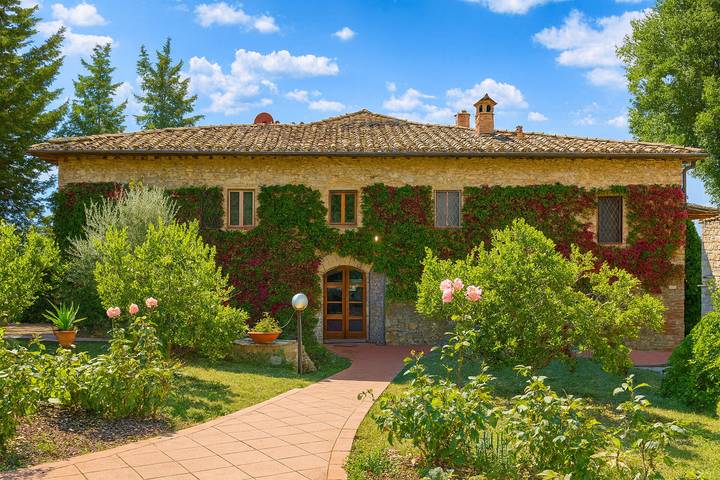 Agriturismo per 10 persone, con giardino a Certaldo