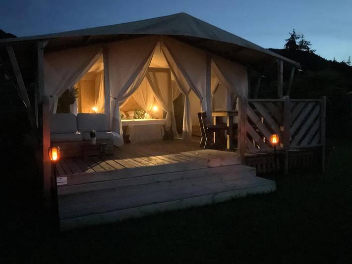 Tente pour 2 personnes, avec jardin et vue sur le lac ainsi que balcon et vue dans Lac de Côme - 4