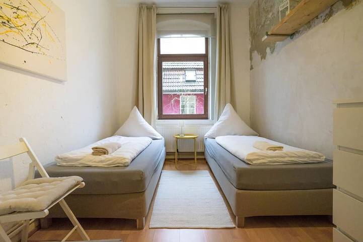 Ganze Wohnung, Stadtwohnung in Linden, pestahome - Stadtwohnung in Linden in Linden-Limmer, Hannover