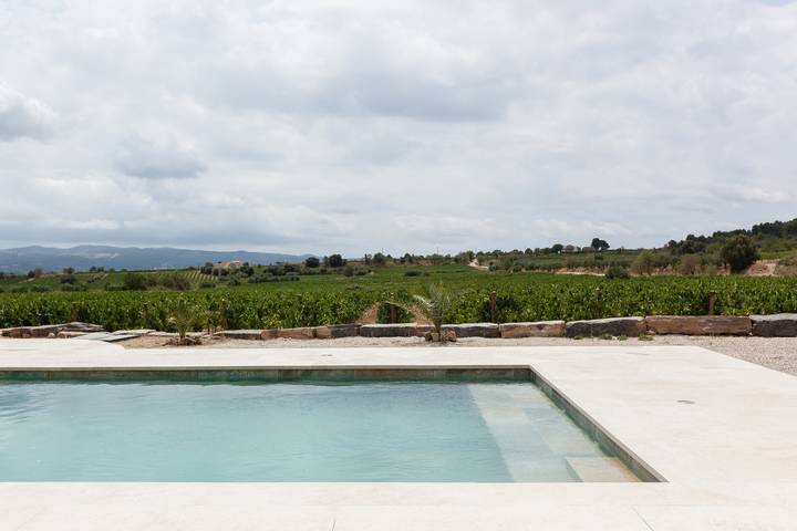 Casa de vacaciones para 18 personas, con jacuzzi y jardín, Se admiten mascotas en Cataluña - 3