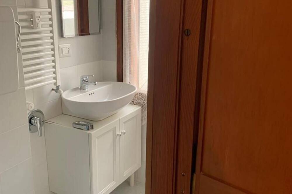 Entire apartment, Holiday Apartment 'Casa Neve' in Sestriere, Via Lattea