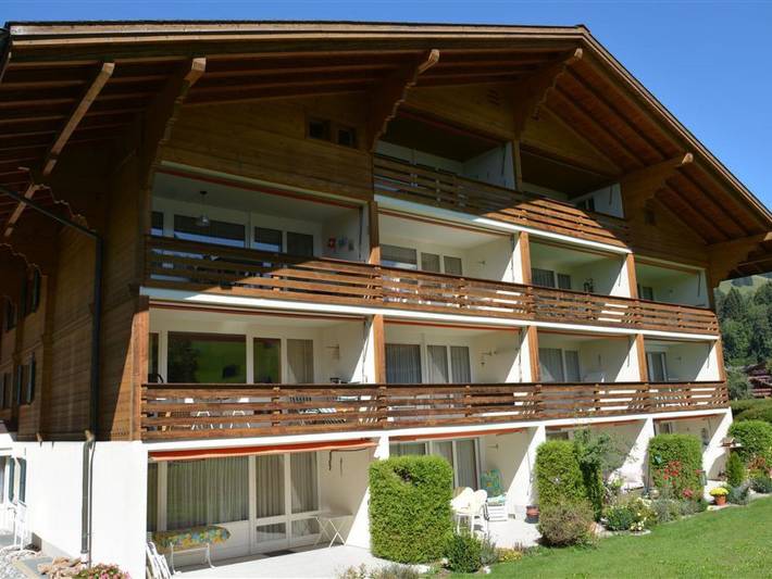 Gîte pour 6 personnes, avec Balcon dans Gstaad