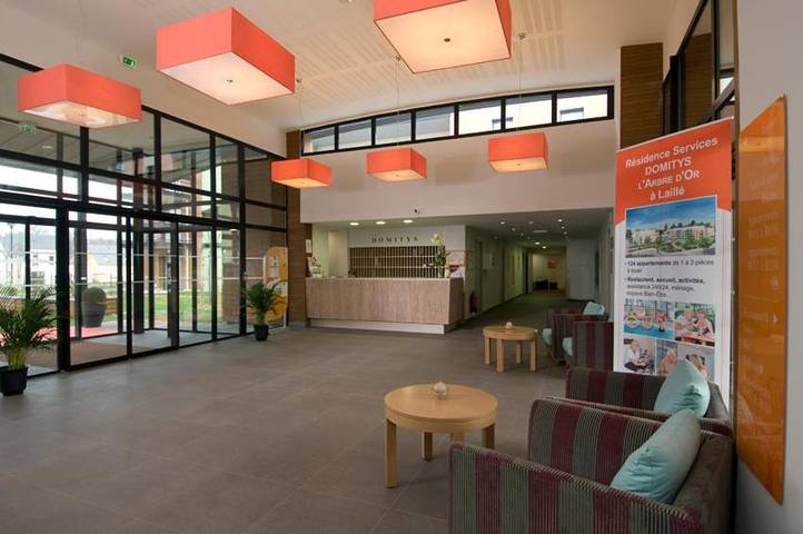 Appart’hôtel pour 3 personnes, avec piscine et jardin