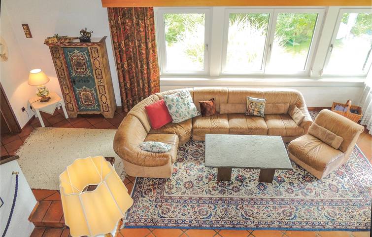 Moderne 165qm Wohnung: Parkplatz, Terrasse & WiFi - 2km nach Tulfes in Tuxer Alpen, Tulfes