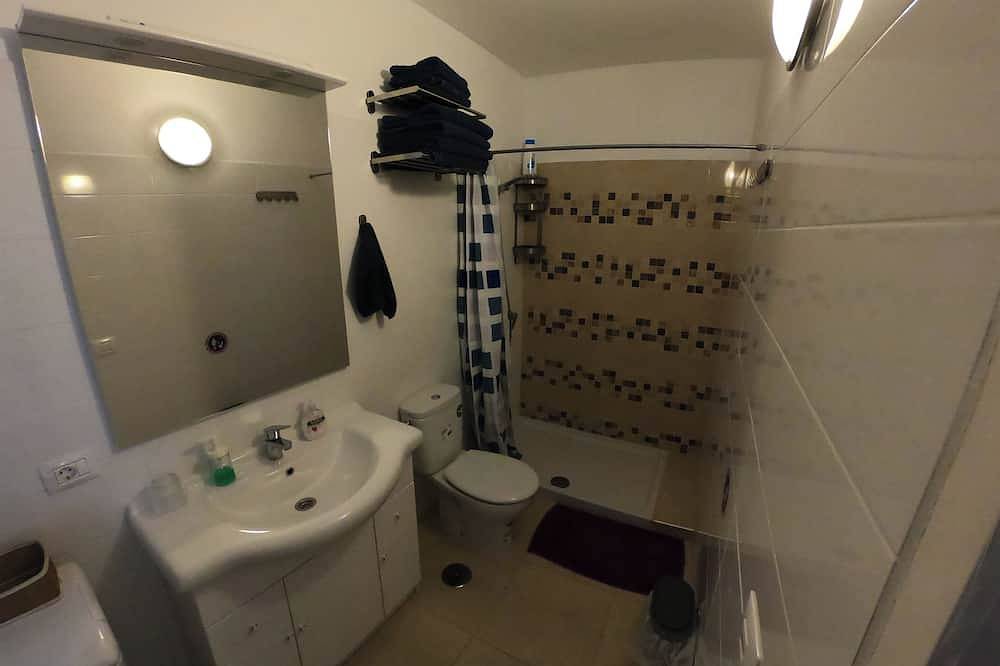 Entire apartment, Apartment Comfort, Private Pool, Air Condition in Costa del Silencio, Arona