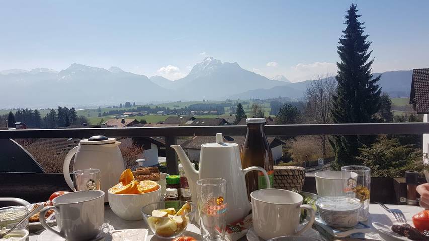 Apartament wakacyjny dla 7 osób, z Balkon i Ogród oraz Widok na jezioro w Forggensee