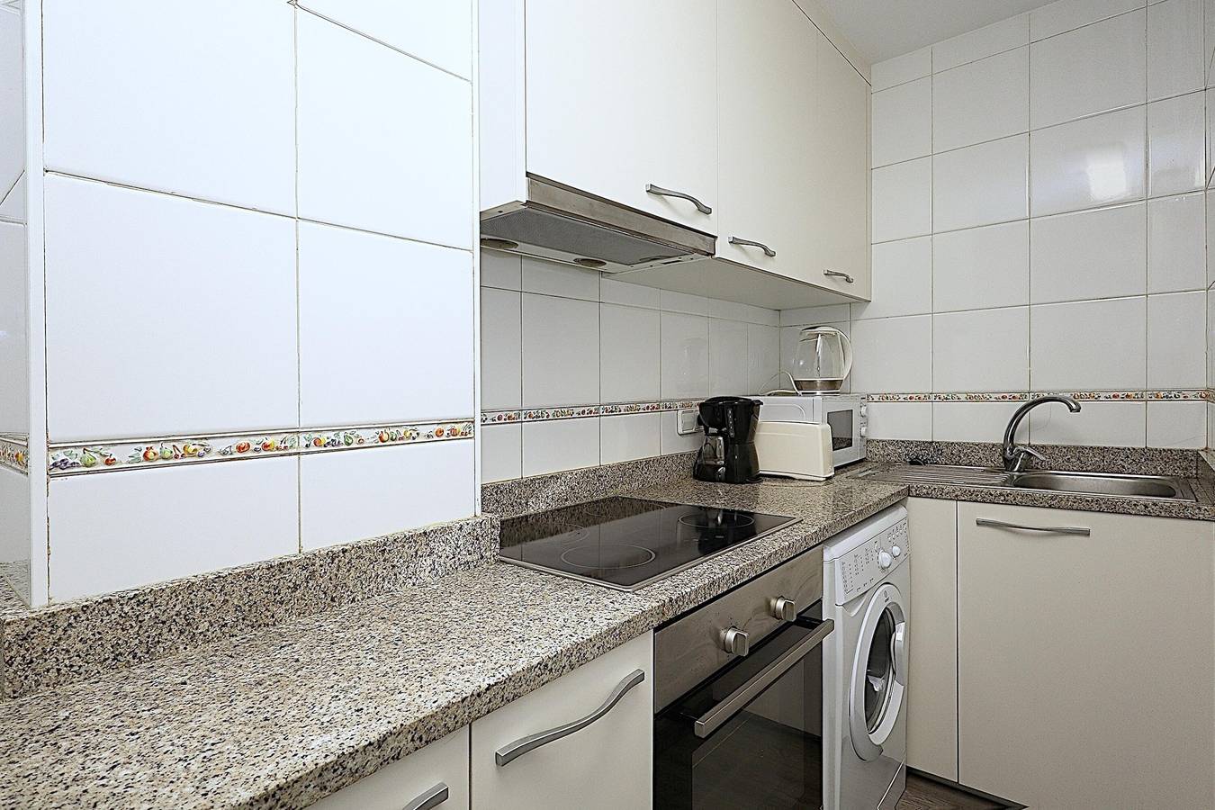 Ganze Wohnung, Apartment Diamond 2Escape – Direkt am Meer für 2 Personen in Central Lloret de Mar, Lloret de Mar